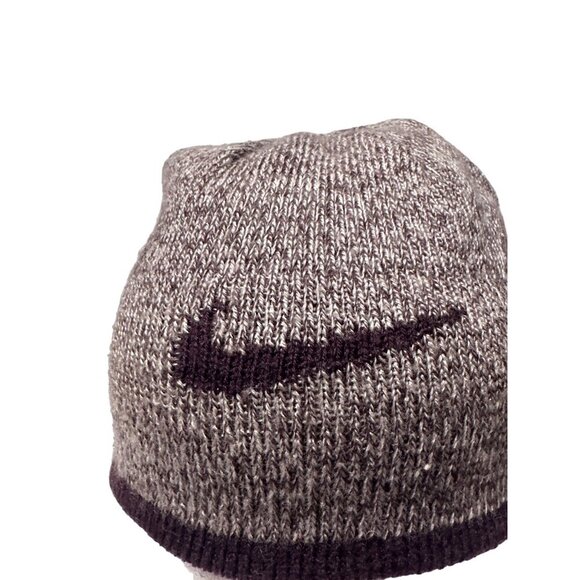 Nike Reversible Purple and Verigated Unisex Beanie - Picture 7 of 10